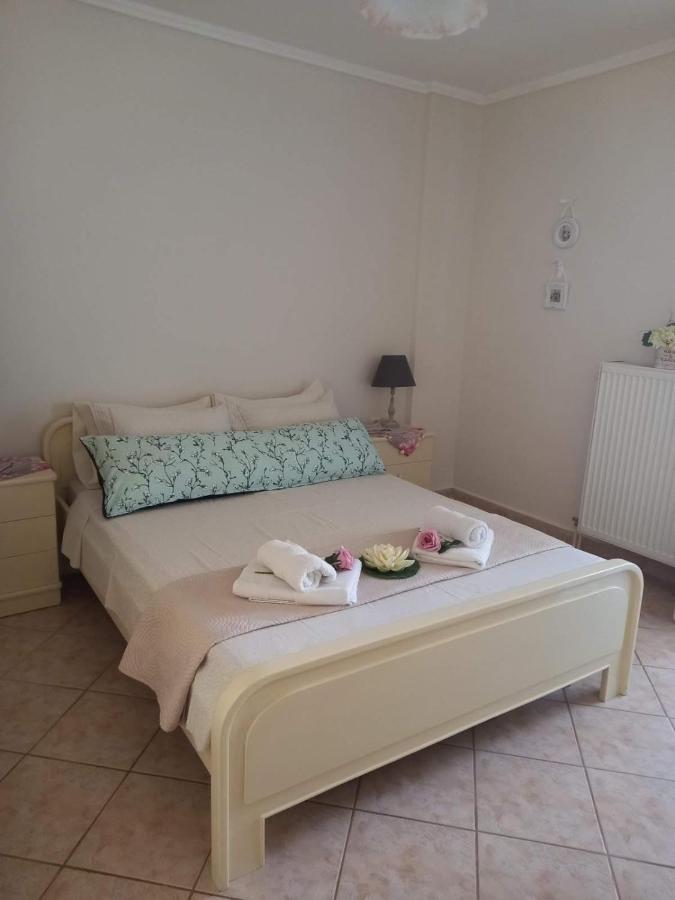 Peramos Apartments Néa Péramos Eksteriør bilde