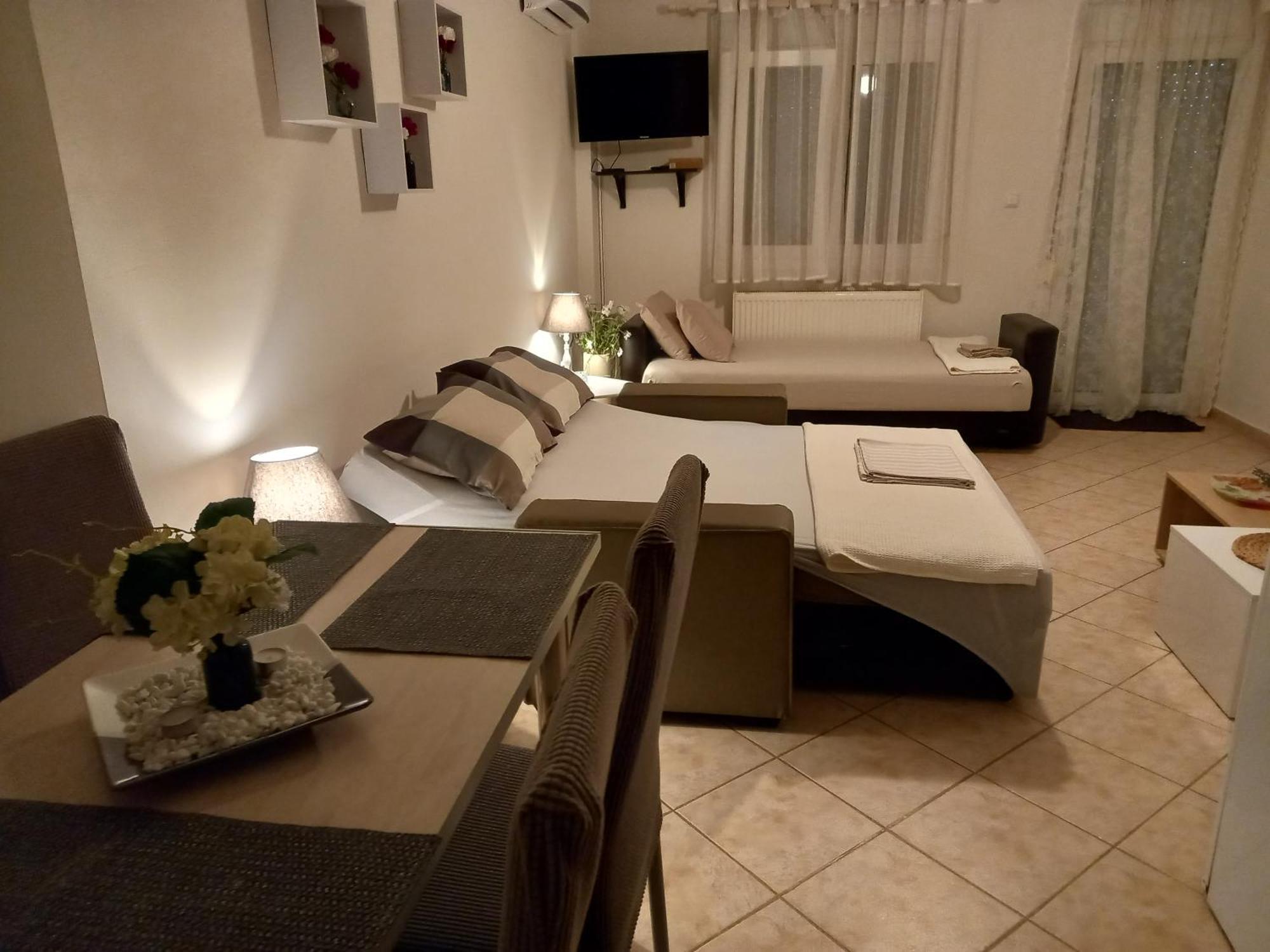 Peramos Apartments Néa Péramos Eksteriør bilde