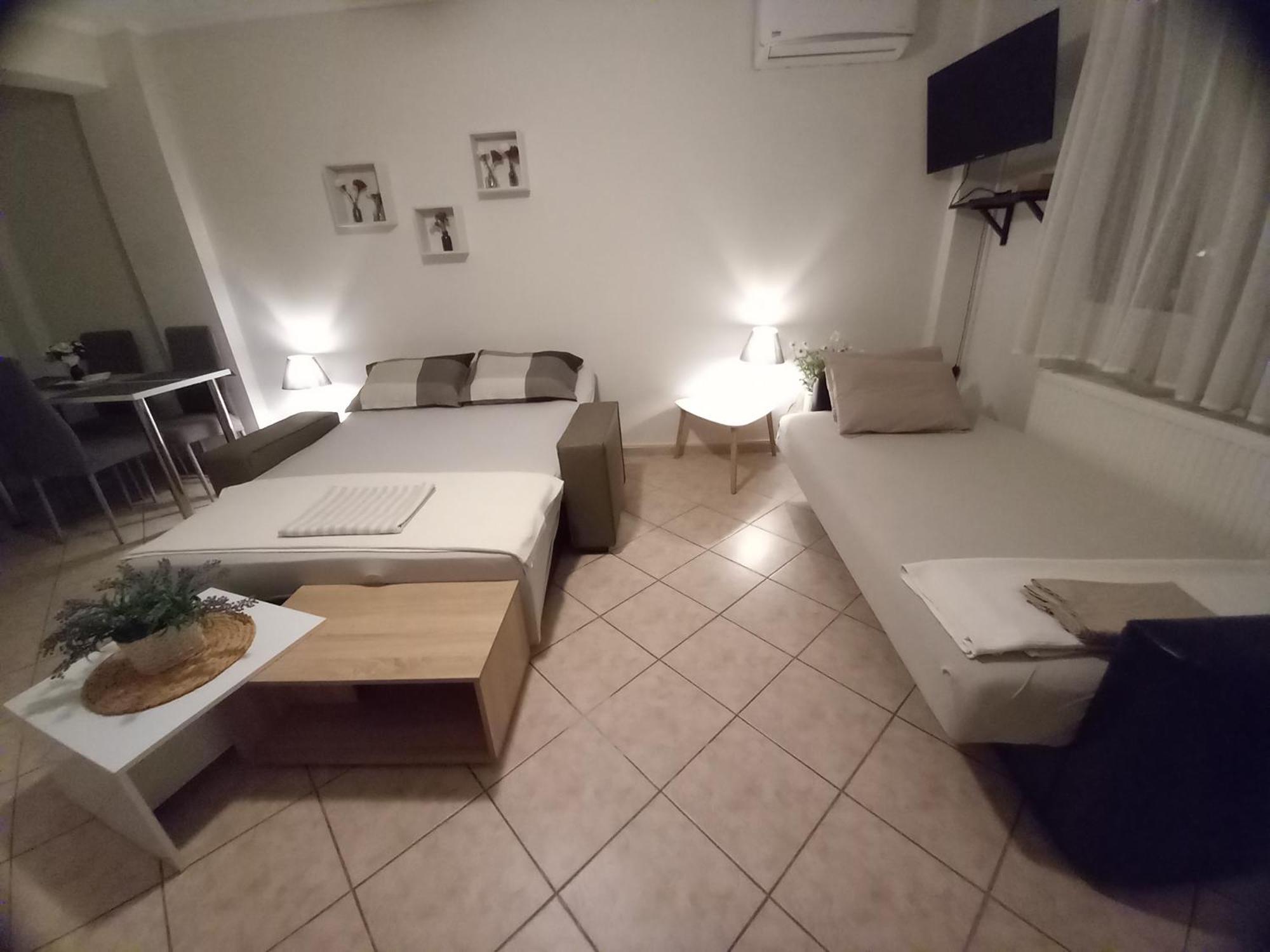 Peramos Apartments Néa Péramos Eksteriør bilde